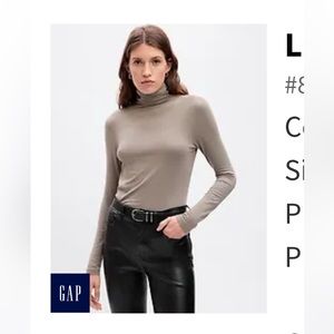 GAP Turtleneck